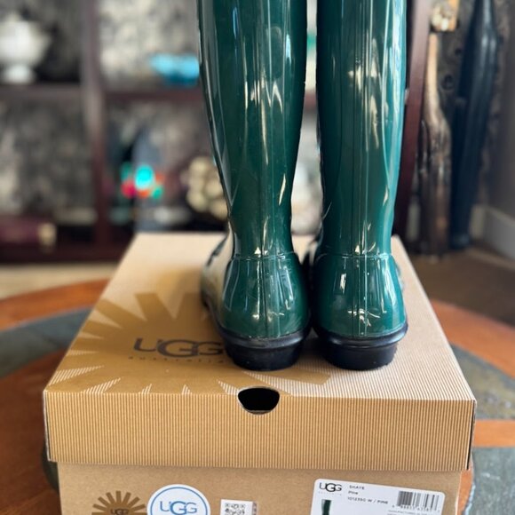 Women's UGG Shaye Pine Green Rain Boots Size 9 - Picture 2 of 7